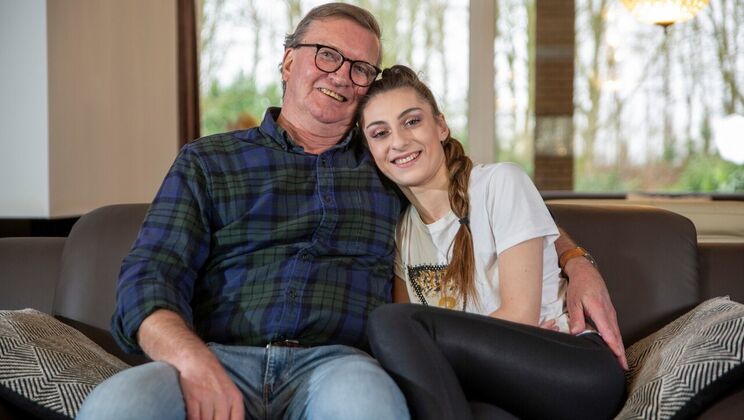 [Oldje] - Nicole Sweet's Sensual Striptease - Nicole Sweet - Henk