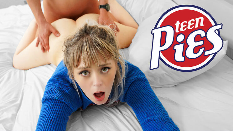 [TeenPies] - Roommate Spanking and Pussy Licking - Nicky Rebel - Annie Archer