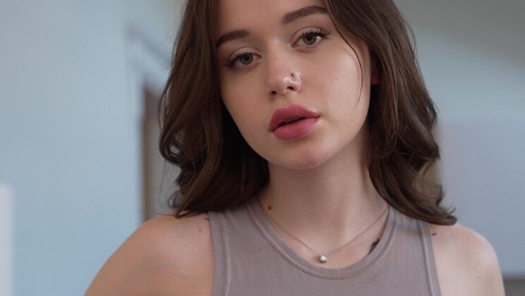 [NRXStudio] - Italian Stud Dominates Young Teen in Rough Sex - Leo Casanova - Bunny Loveheart