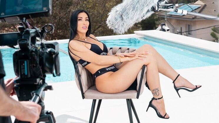 [Private] - Clea Gaultier in Lingerie - Clea Gaultier