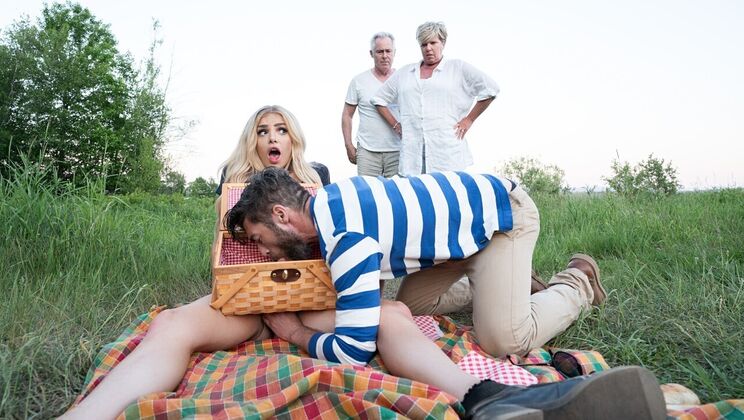 [TransAngels] - Gloryhole Blowjob with Shemale - Angellica Good - Only Matt