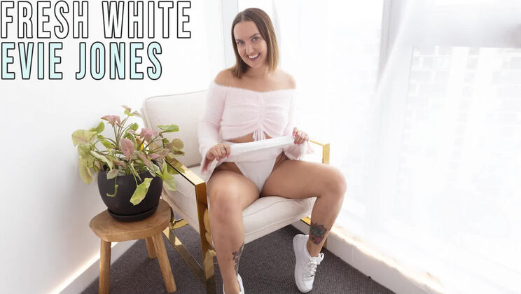 [GirlsOutWest] - Evie Jones: Fresh, Blonde, and Ready