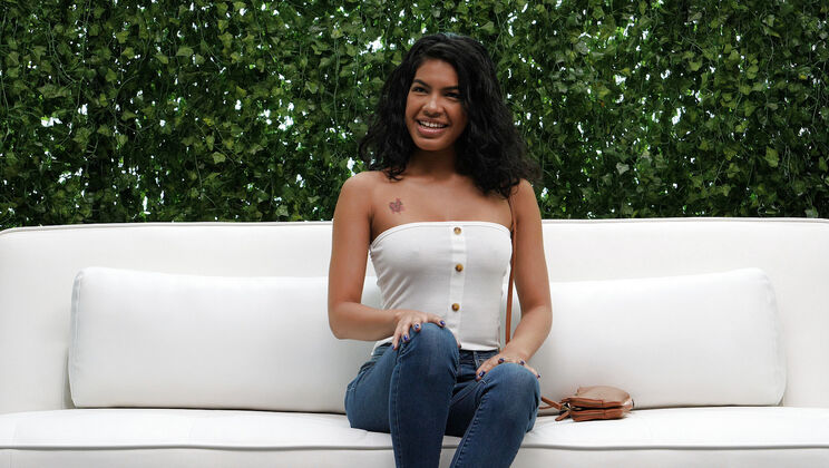 [NetGirl] - Maya's Anal and Deepthroat Casting - Maya