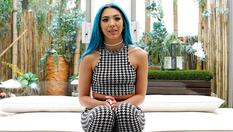 [CastingCouchHD] - POV Doggystyle with Beverly in Audition Mode