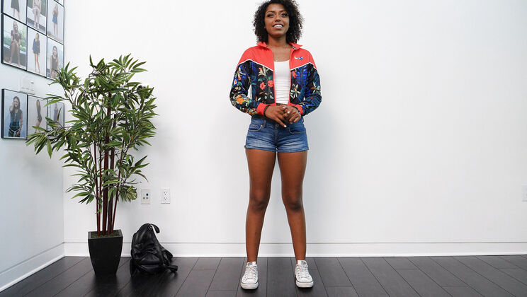 [NetVideoGirls] - Mia's Audition Adventure - Mia