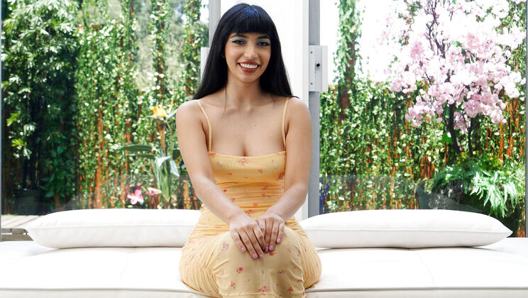 [CastingCouchHD] - Bambi's Ball Sucking Extravaganza - Bambi