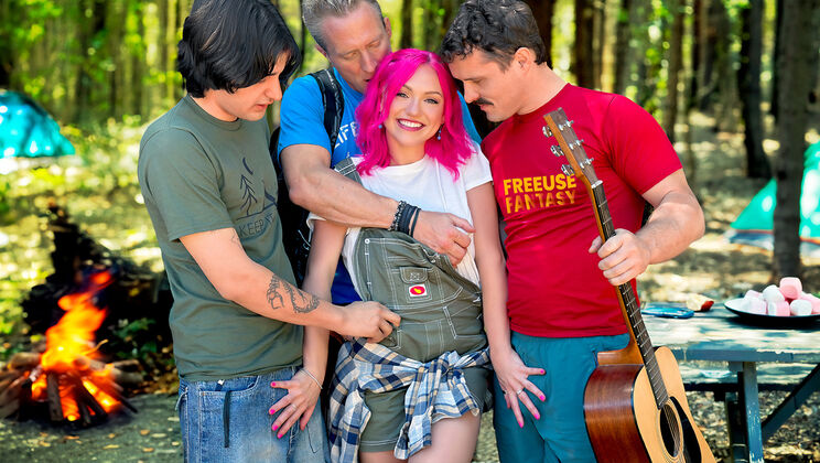 [FreeUseFantasy] - Thong Tease Gets Spanked and Cum Covered - Robby Echo - Clarke Kent - Gracie Gates - Elias Cash