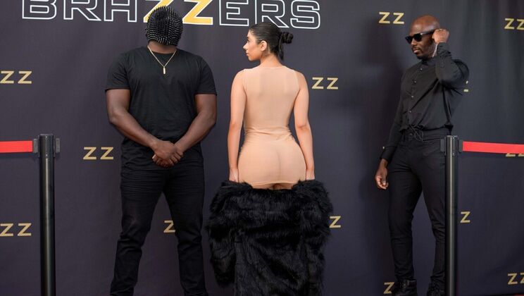 [Brazzers] - Latina Slut Violet Myers Moans in Doggystyle