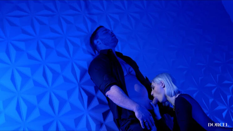 [DorcelClub] - Christy White seduced in black lace fetish - Christy White - James Duval