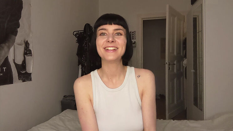 [Ersties] - Zoom Gangbang with Delfine - Domino (Ersties) - Serafina (Ersties) - Delfine (Ersties) - Daniela (Ersties) - Candice (Ersties) - Evie (Ersties)