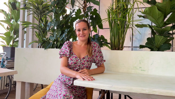 [Ersties] - Serafina and Domino's Intimate Encounter - Domino (Ersties) - Serafina (Ersties)