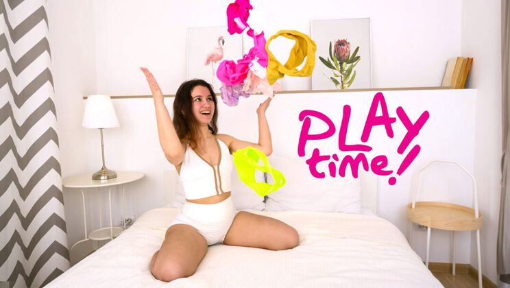 [ClubSweethearts] - Sunny May's Shaved Pussy - Sunny May