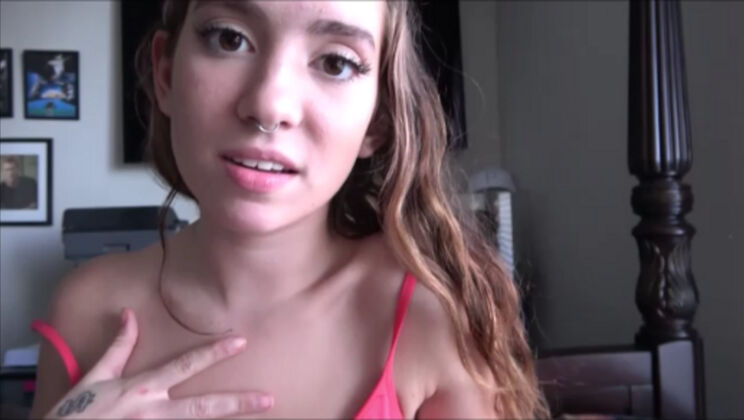 [FamilyTherapy] - Bailey Base’s Steamy Blowjob Leads to Creampie - Bailey Base