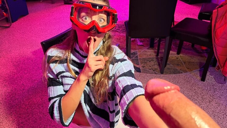 [Let'sPostIt] - GI Joey Fucks Addison in Multiple Positions: Cowgirl, Missionary - GI Joey - Addison Vodka