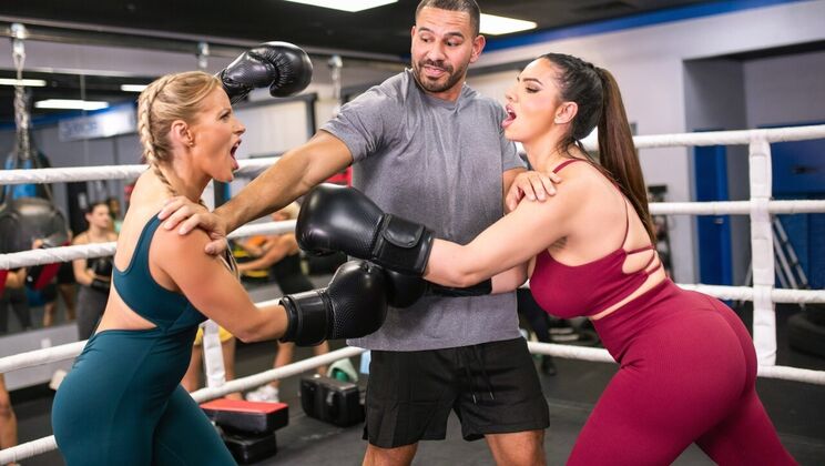  MILF Knockout Session with Danielle Renae 