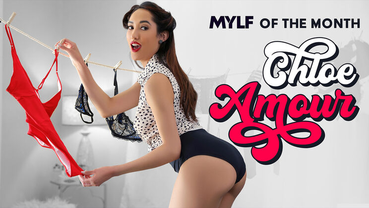 Fit Milf Chloe Amour Gets Down to Business