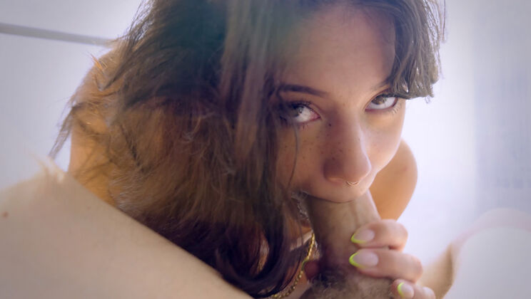 Teen Hippie Chick Fucks Hardcore